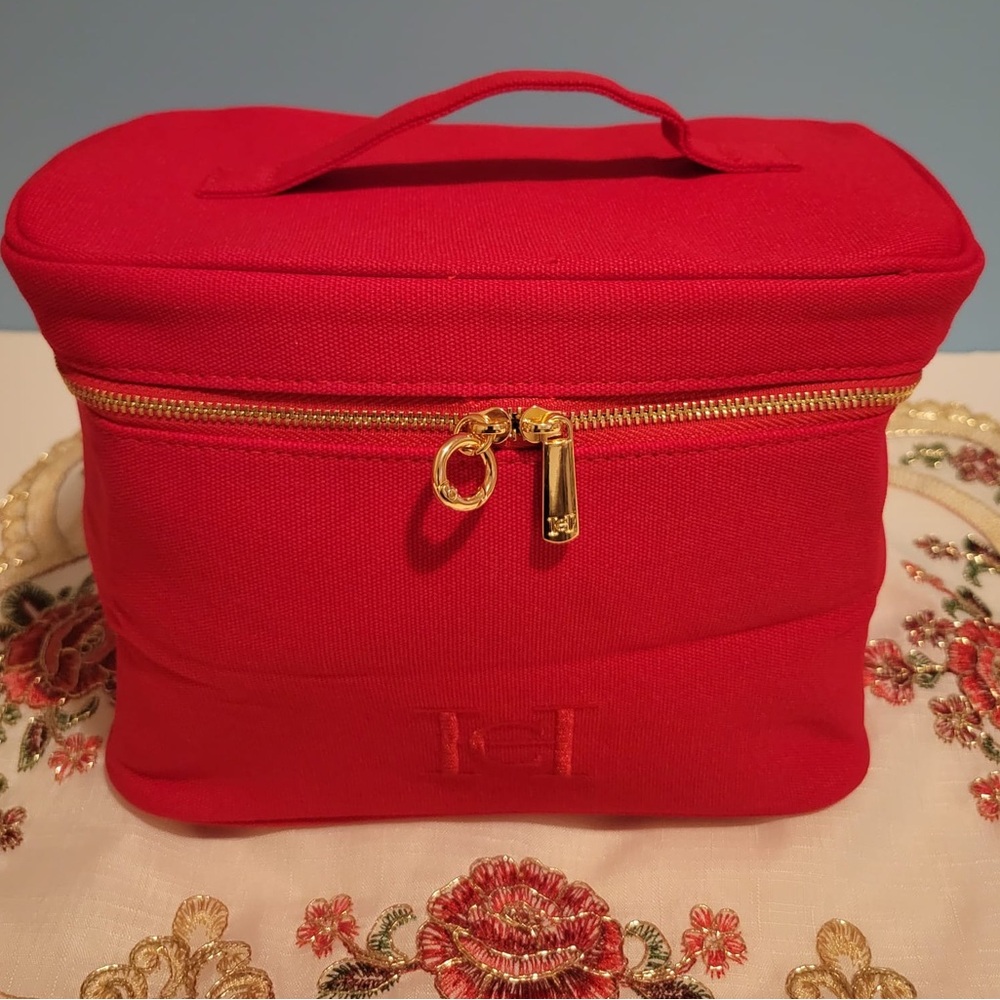 CAROLINA HERRERA BIG MAKE UP BAG - Picture 3 of 9